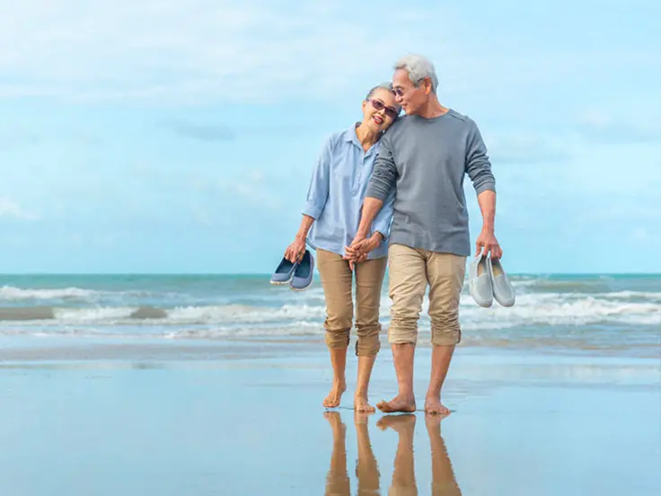 seniors-beach-travel retirement savings